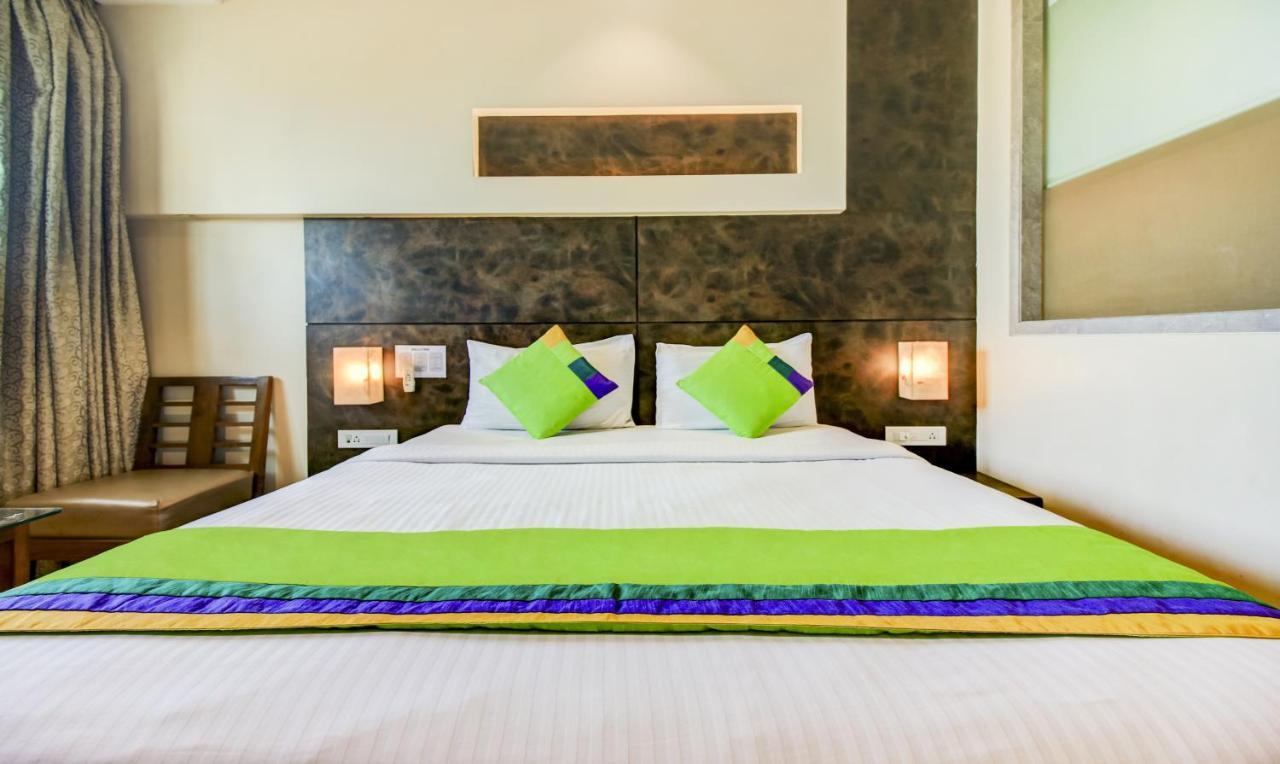 Hotel Treebo Trend Vinamra Residency Nová Bombaj Exteriér fotografie